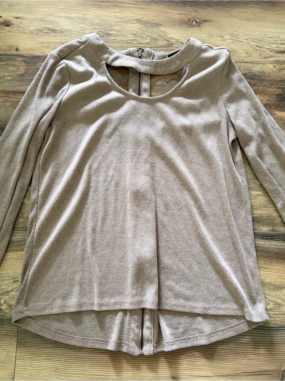Doe & Rae Light Taupe Long Sleeve Top with Back Cutout